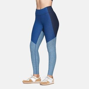 Outdoor Voices 7/8 Springs Tri Color Leggings